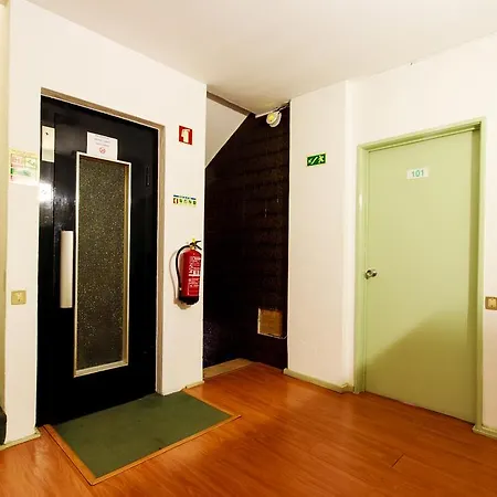 Residencial Monaco Pensjonat 2*