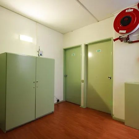 Pensión Residencial Monaco 2*