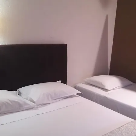 Residencial Monaco 2* Funchal (Madeira)