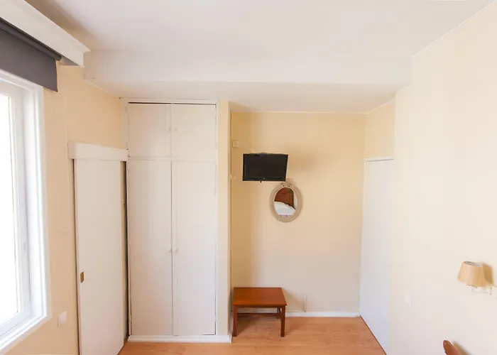 بيت ضيافة Residencial Monaco 2*